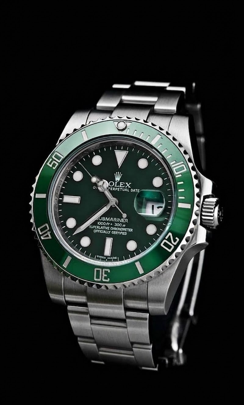 Rolex Submariner Date "Kermit" / "Hulk" — Aço Oystersteel